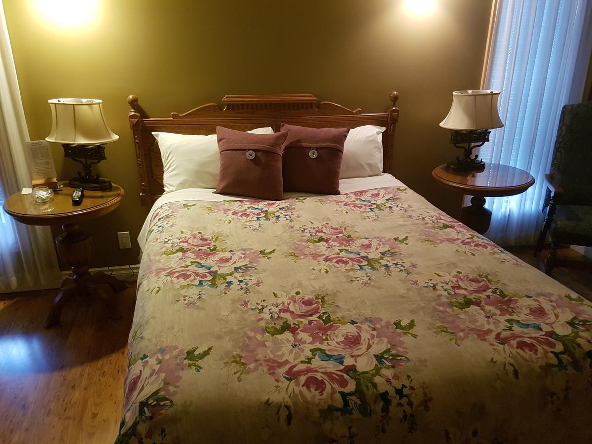 Lady Macdonald Country 4* Canmore